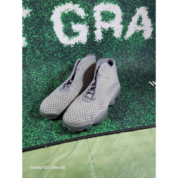 Nike Jordan Horizon GS 'Wolf Grey' Sz 823583-003